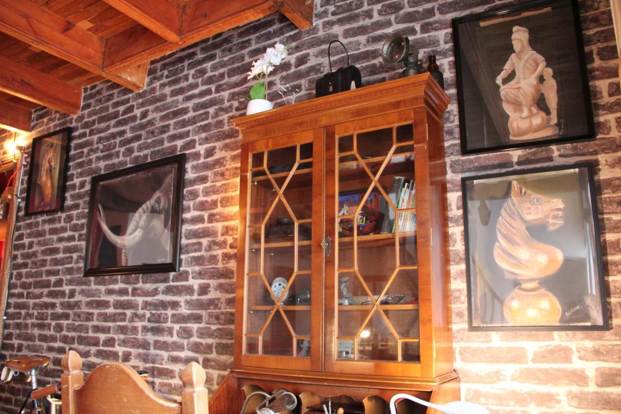 Maison De Charme, D'Artiste, Decoration Brocante Aigrefeuille-dʼAunis 外观 照片