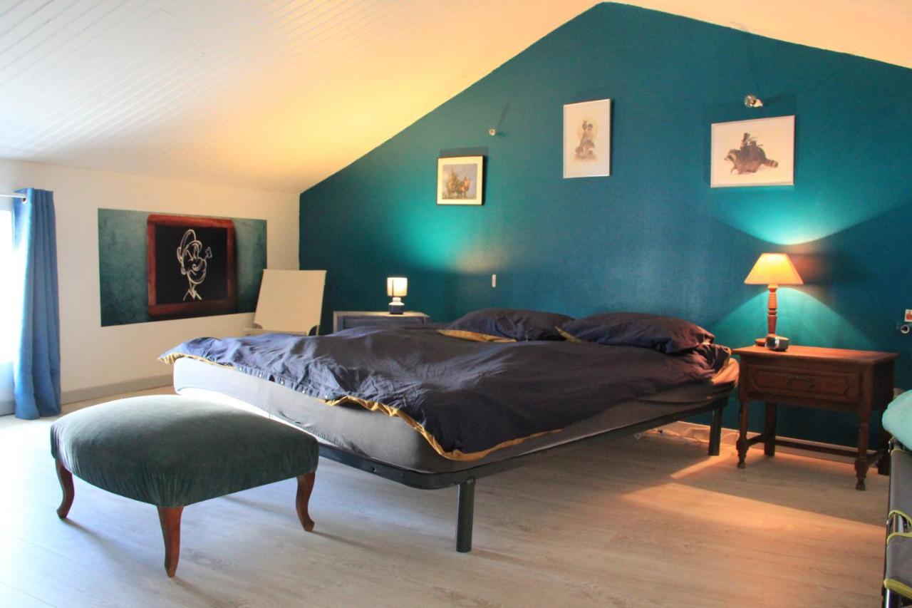 Maison De Charme, D'Artiste, Decoration Brocante Aigrefeuille-dʼAunis 外观 照片